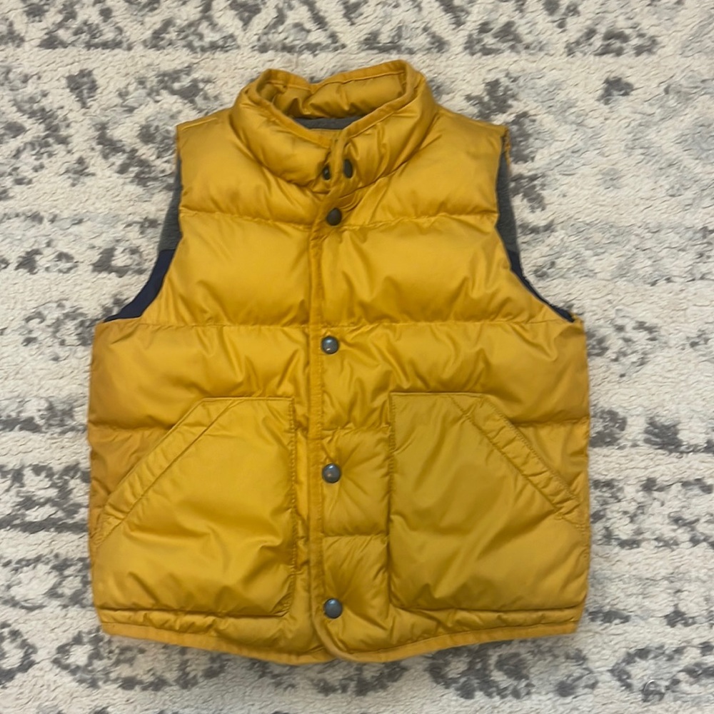 Gap vest